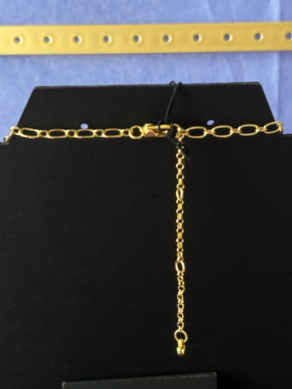 The Kate Spade x M&M’s Statement Pendant Necklace 3D peanut RARE!! - Picture 4 of 5